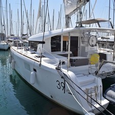 Lagoon 39
