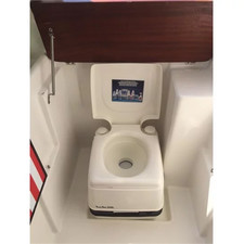 Kelt White Shark 285