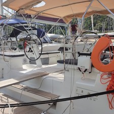 Beneteau Oceanis 51.1