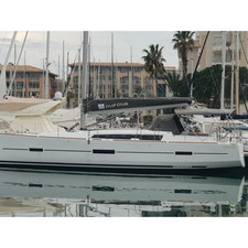 Dufour 460