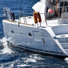 Lagoon 380 S2