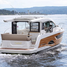 Sealine C390