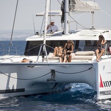 Fountaine Pajot Lucia 40