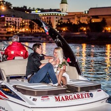 Regal Bowrider 2300