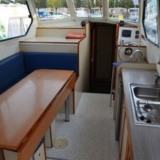 Triton 1050