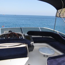 Sea ray 400 sedan bridge