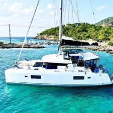 Lagoon 42
