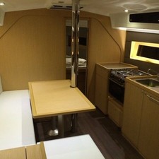 Beneteau Oceanis 38