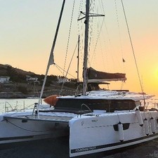 Fountaine Pajot Astréa 42