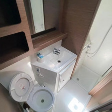 Lagoon 42 - 4 + 2 cab.