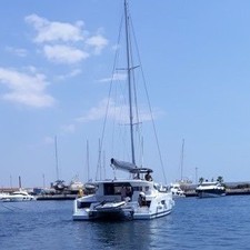 Fountaine Pajot Astréa 42