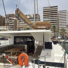 Fountaine Pajot Lucia 40