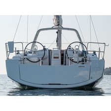 Beneteau Oceanis 38