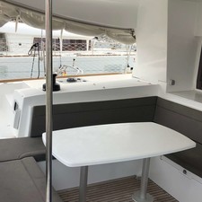 Lagoon 450 S