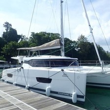 Fountaine Pajot Lucia 40