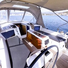 Dufour 360