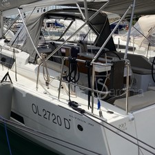 Dufour 390