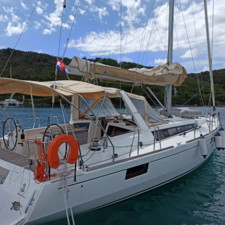 Beneteau Oceanis 48