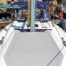 Dufour 382