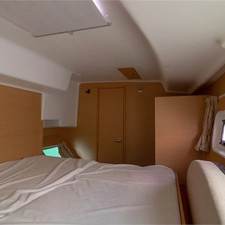 Lagoon 380 (4Cab)