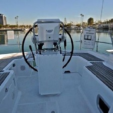 Beneteau Oceanis 37