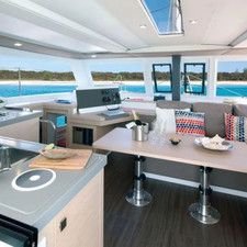 Lucia 40