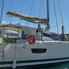 Fountaine Pajot Lucia 40