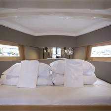 Beneteau Oceanis 38.1