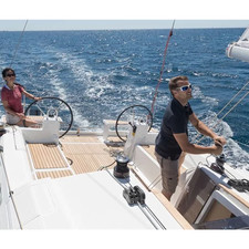 Beneteau Oceanis 38.1