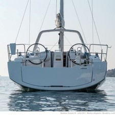 Beneteau Oceanis 38