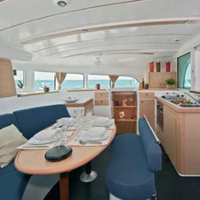 Lagoon 380 S2