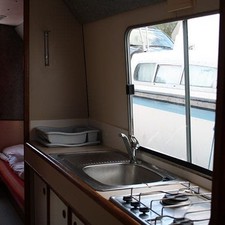 Jeanneau Eau Claire 930