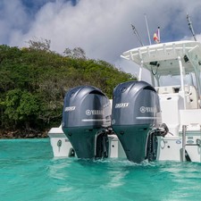 328 Sea Fox Commander