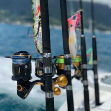 328 Sea Fox Commander