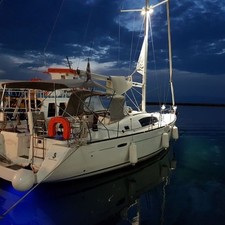 Beneteau Oceanis 43