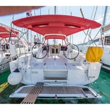 Beneteau Oceanis 38