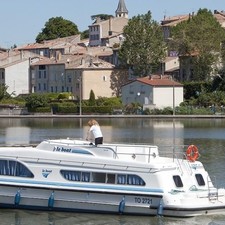 B & b boat builders core sound 17