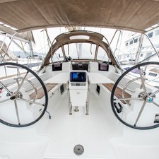 Jeanneau Sun Odyssey 379