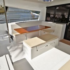 Fountaine Pajot Helia 44