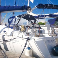 Beneteau Oceanis 43