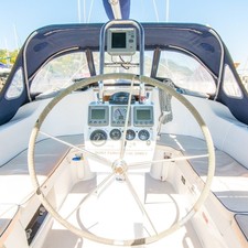 Catalina 350