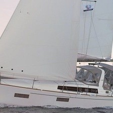 Beneteau Oceanis 38
