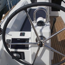 Beneteau Oceanis 35.1