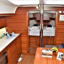 Dufour 382