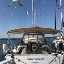 Dufour 360