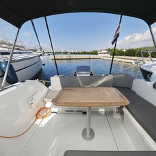 Beneteau Antares 8