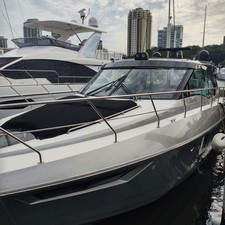 Cruisers Yachts 45 Cantius