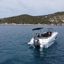 Jeanneau Cap Camarat 7.5