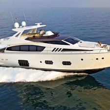 Ferretti 800