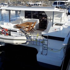 Fountaine Pajot Lucia 40
